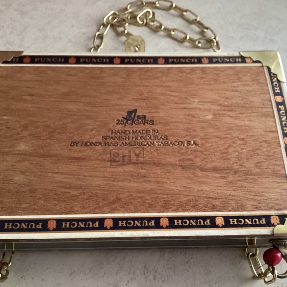 Fun Vintage custom cigar box  purse 36” chain strap..one of a kind - Picture 3 of 7